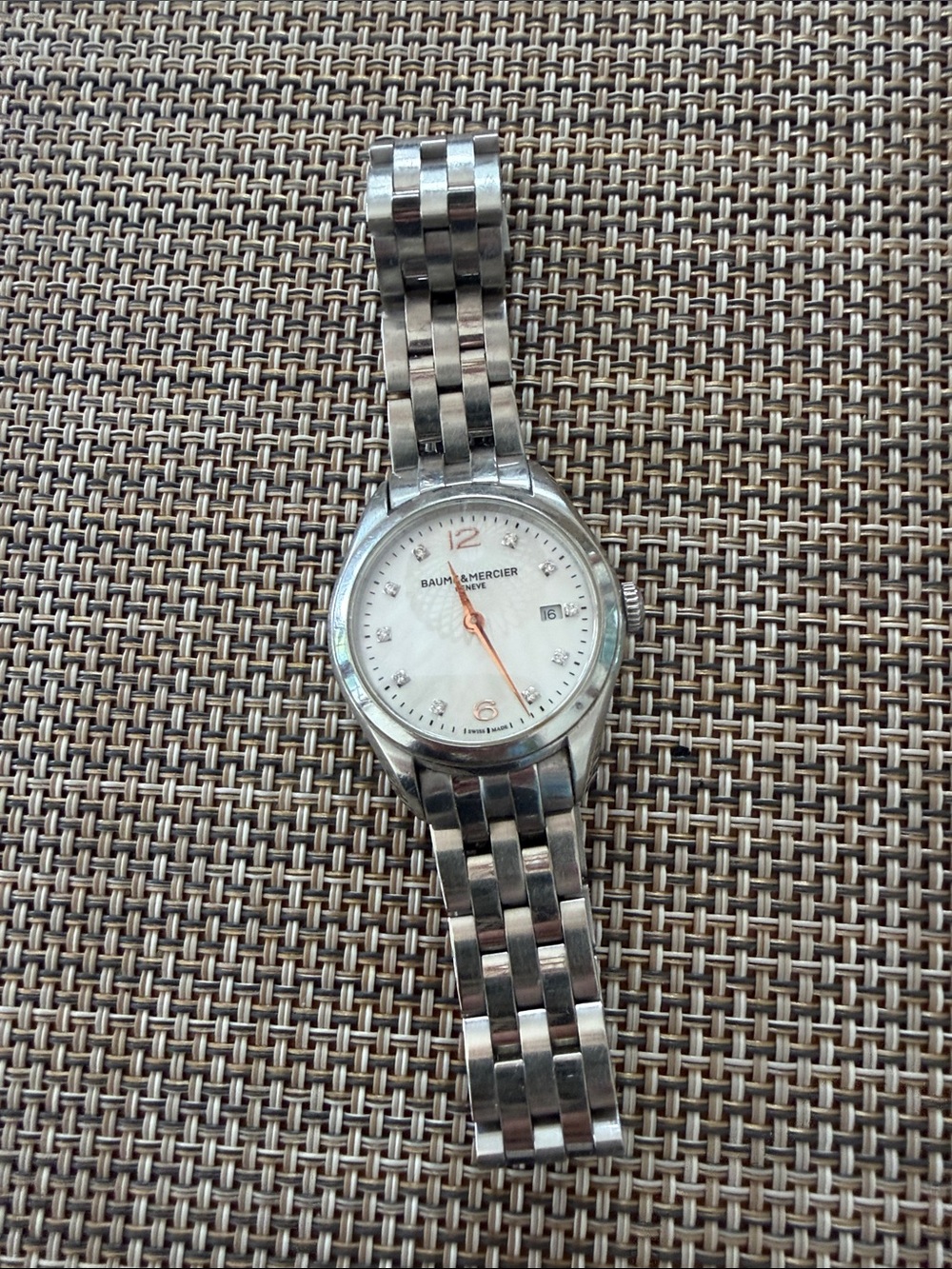 Baume & Mercier Women’s Silver Steel Bracelet Watch with White Dial 28 case size